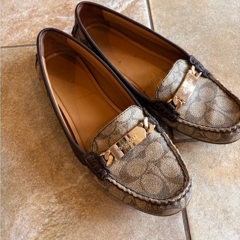 Coach lofas, size 7